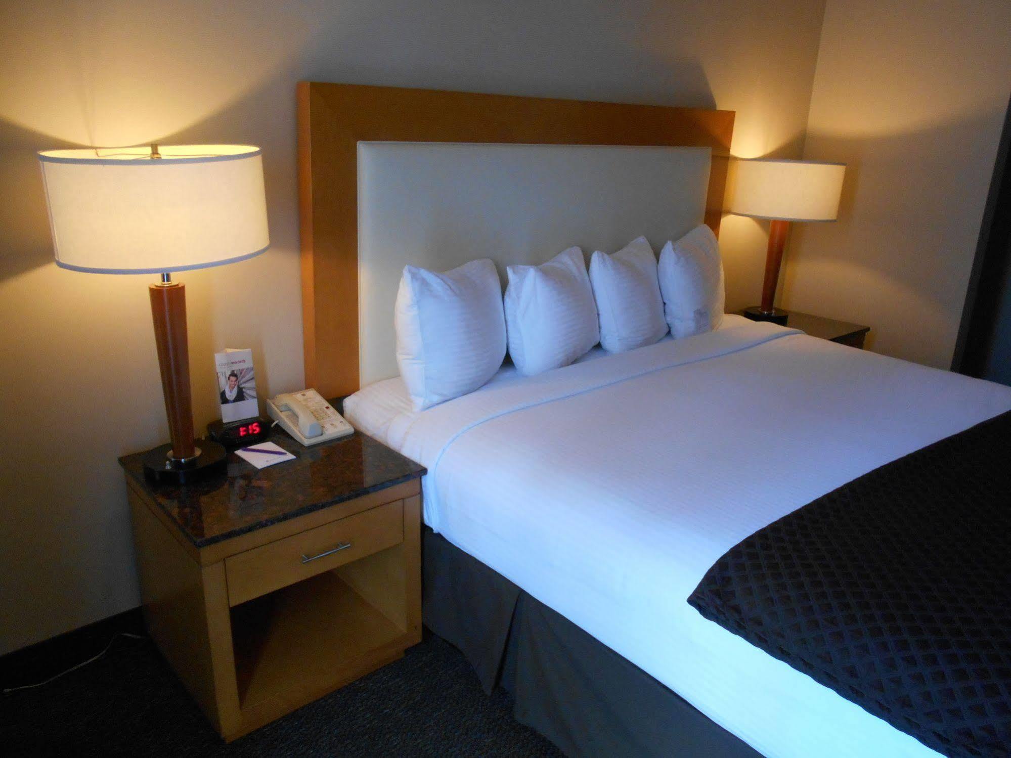 Red Lion Inn & Suites Olympia, Governor Hotel Eksteriør billede